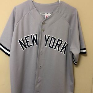 new york yankees away uniform